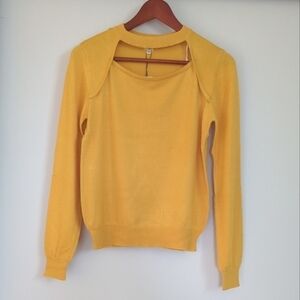 UNIQ | Mustard Yellow Lightweight Stretchy Cutout Sweater Size  Small